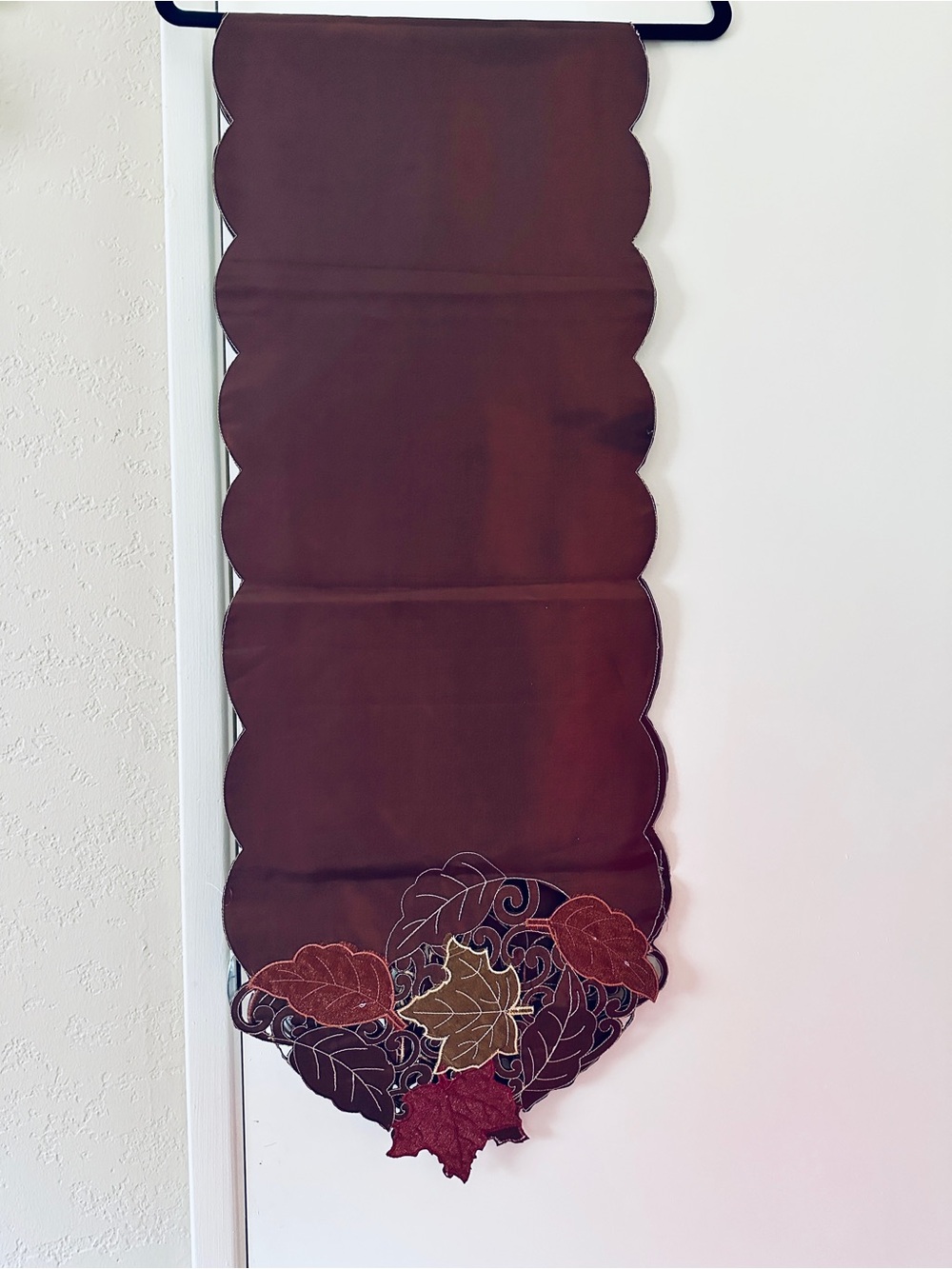 Scalloped Brown Table Runner with Autumn Leaf Embroidery